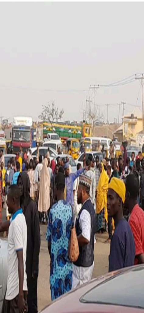 Lagos Medical Students Protest Power Disconnection